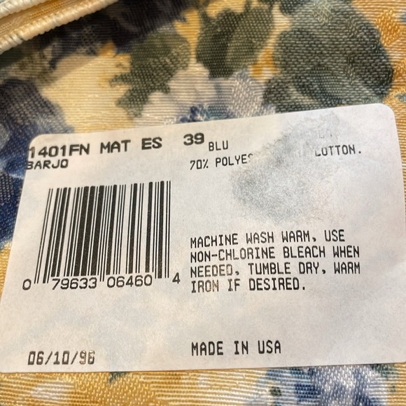 3 placemats and 3 matching fabric napkins - Picture 4 of 4